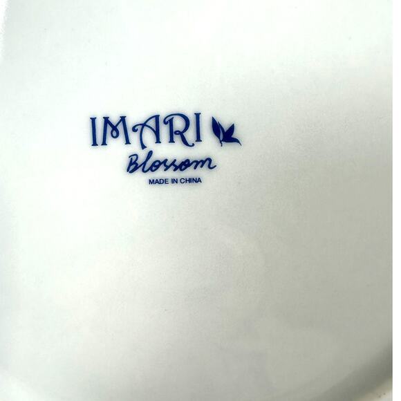 Imari Blossom China Retired Blue White Floral Butterfly 5-PC Place Setting-Rare! - Picture 8 of 9